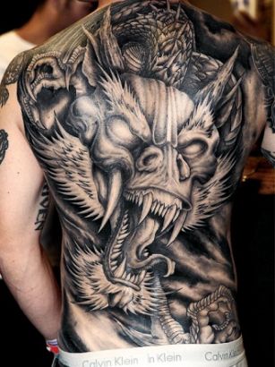 Beautiful tattoo collection of dragon | Chinese dragon tattoo | dragon  tatto | Dragon tattoo, Tattoos, Spine tattoos for women