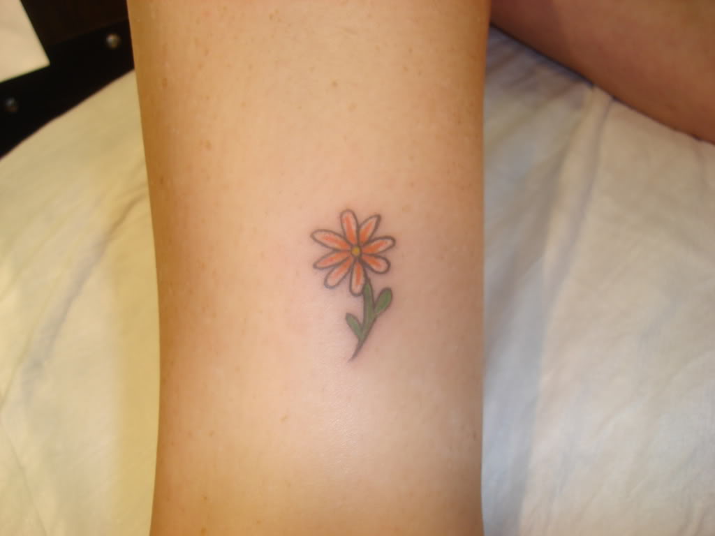 Cerise Small Wild Floral Flower Temporary Tattoo – MyBodiArt